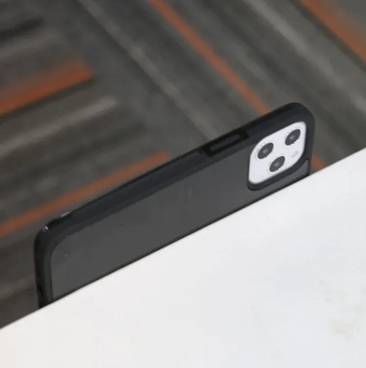 SleekFit iPhone Case - Mart of Leon